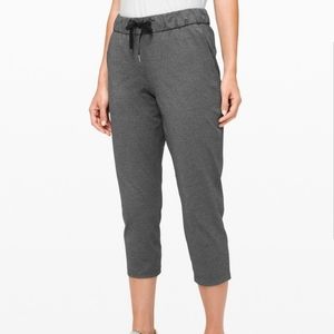 Lululemon On the Fly Crop 23"
